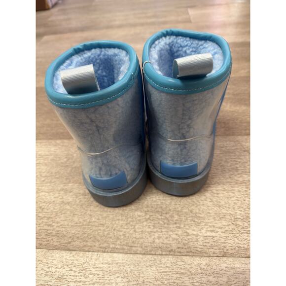 Cape Robbin Faux Fur Lined Rain Boots. New in box. main image 4